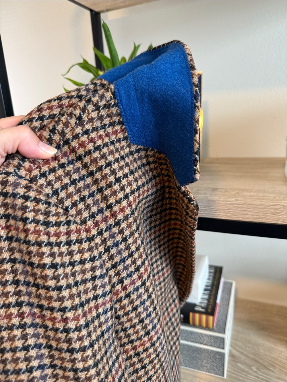 J. CREW Wool-Blend Schoolboy Blazer in Brown Houndstooth, 8 - Picture 10 of 10
